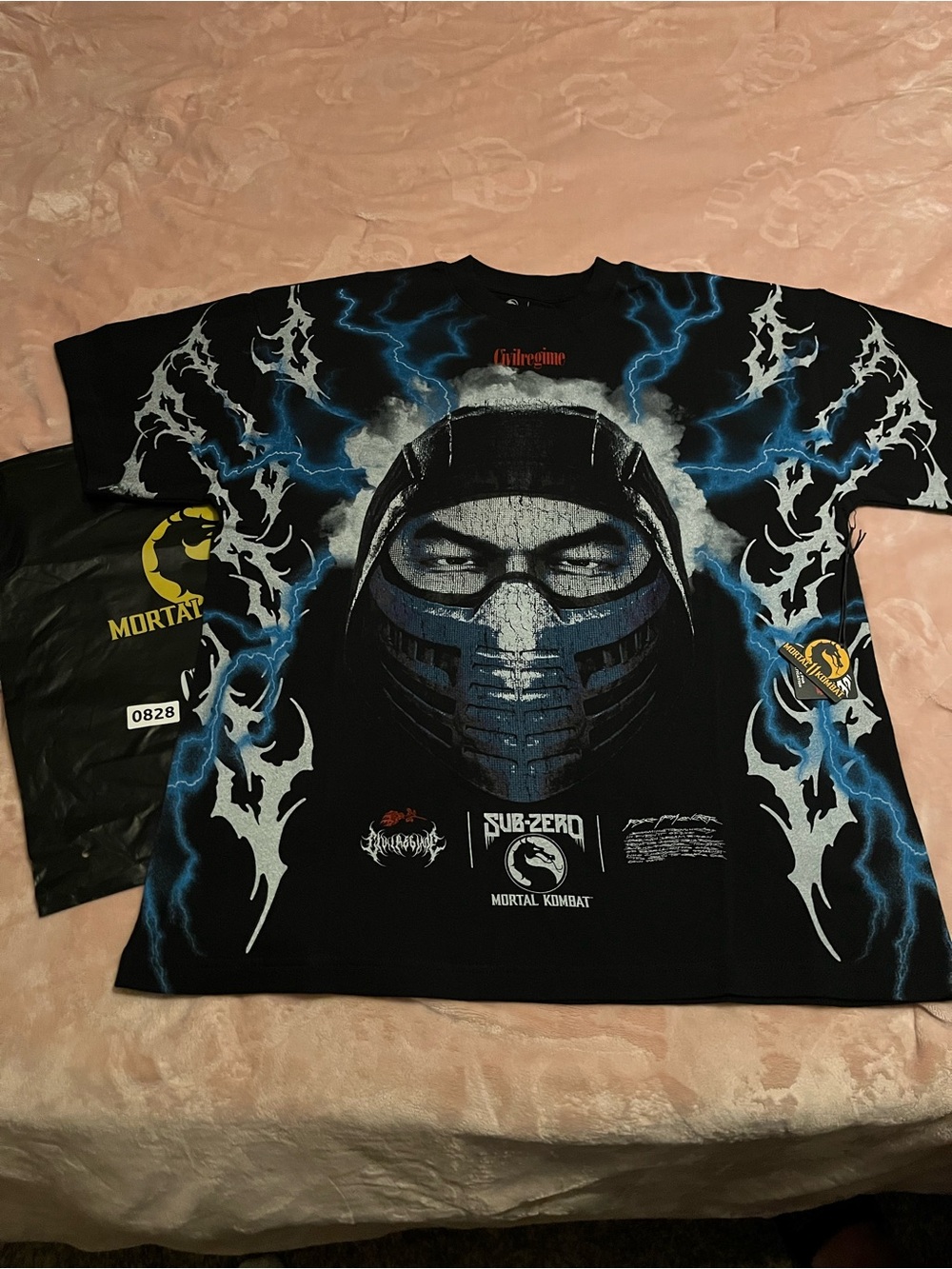 Mortal Kombat Sub-Zero Graphic Short Sleeve Tee - Black